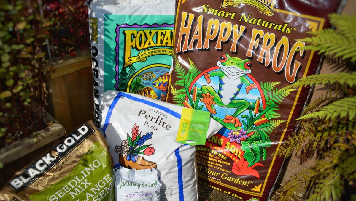 Ingredients for the super soil mix