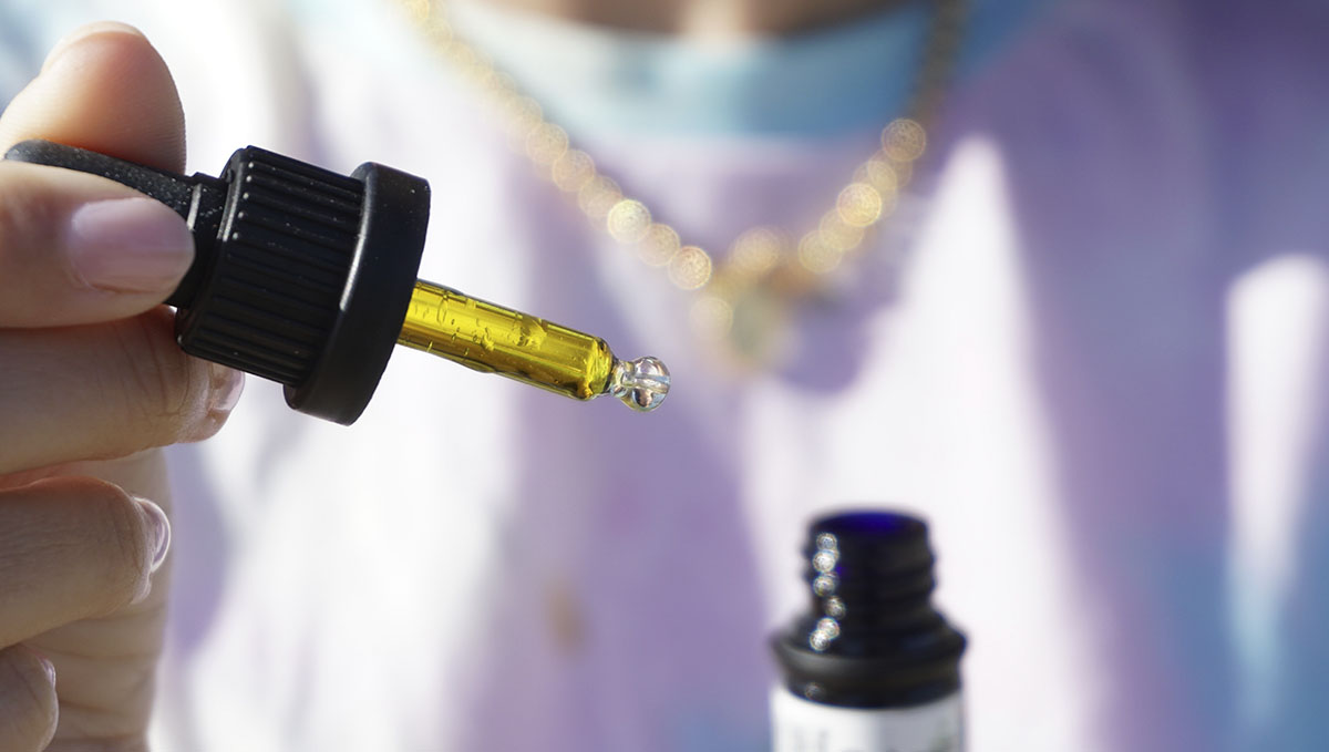 How To Make Cannabis Oil At Home: A Step-By-Step Guide: Make coco based cannabis oil, it blends great!