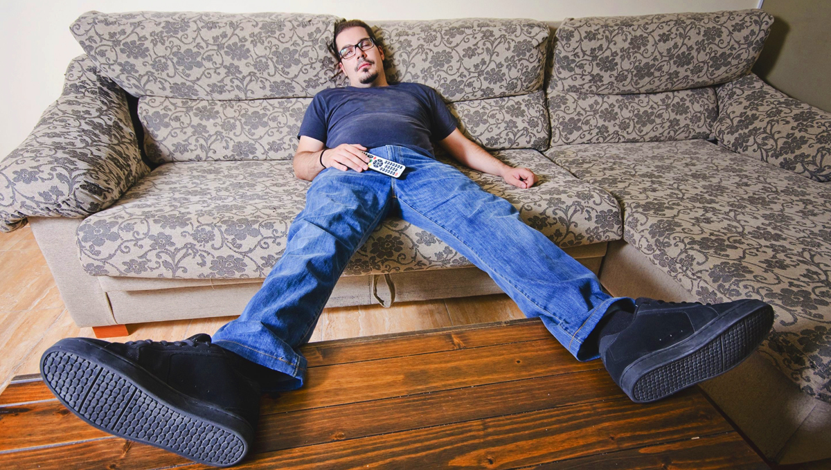 So viel rauchen, dass du nicht mehr von der Couch aufstehen kannst.