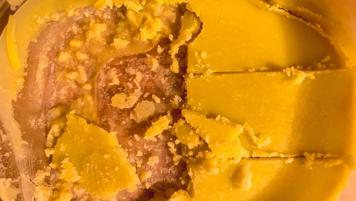 What to do with cannabis trim: Making Canabutter