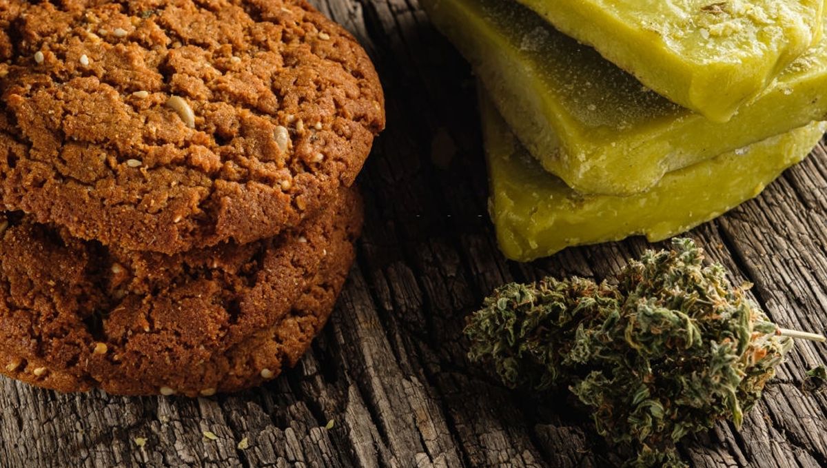 Vergiss nicht, vor dem Kochen den THC-Gehalt zu berechnen. Wie berechnet man die THC-Dosierung für Cannabis-Edibles? THC-Anteil vor dem Kochen berechnen