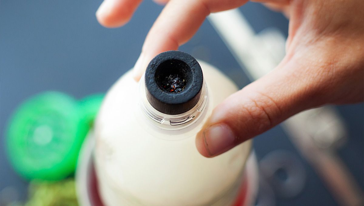 How to smoke hash safely: bottle tokes