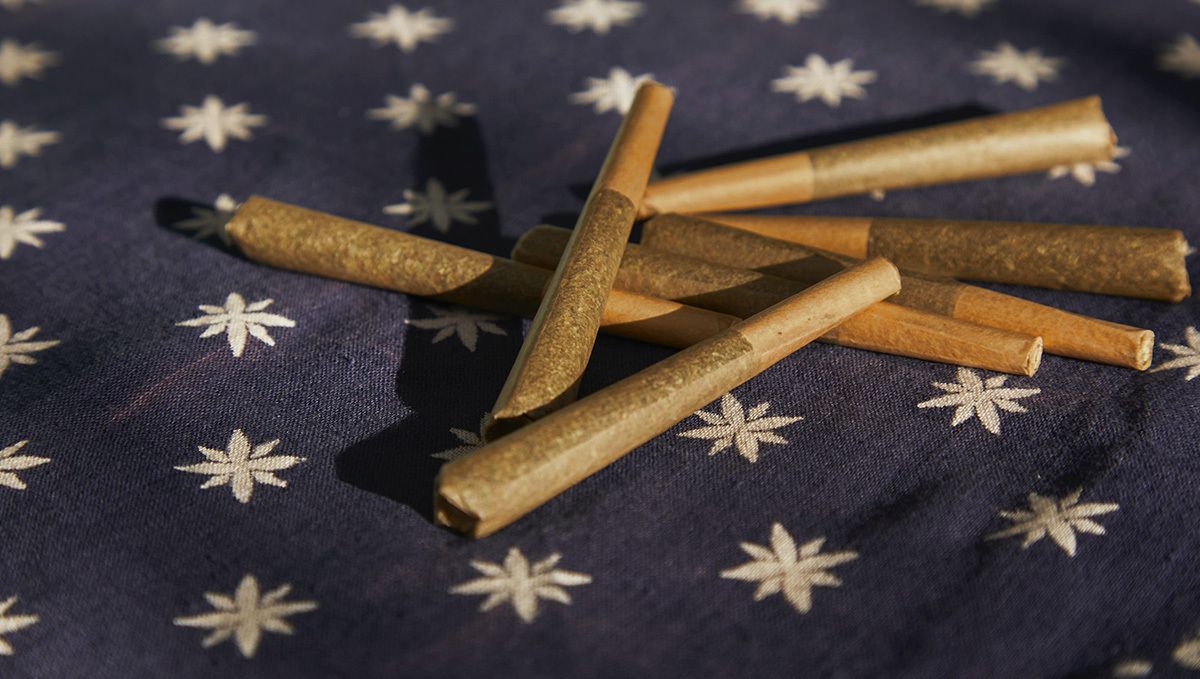 The best rolling papers available right now: vibes papers