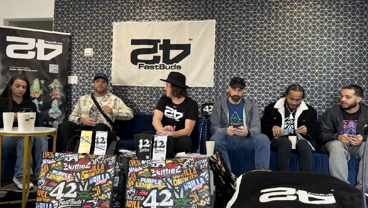 Our team at MJBizCon. Our team at MJBizCon.